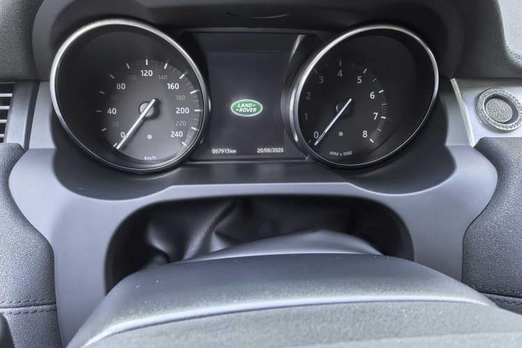 Used Land Rover Range Rover Evoque 2017 2.0T SE Smart Glow Edition
