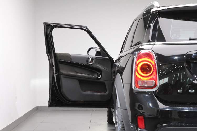 Used  Countryman 2019 2.0T COOPER S ALL4 Artist
