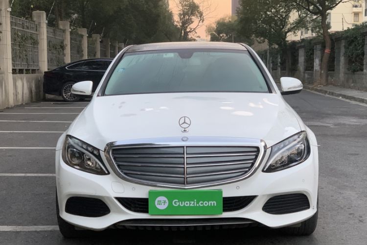 Used Mercedes-Benz C-Class 2017 Facelift C 200 L
