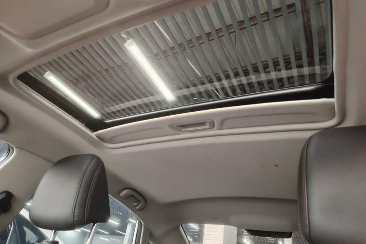 Used Chevrolet Monza 2022 Light Hybrid Redline 320T Dual-Clutch Thrilling Edition
