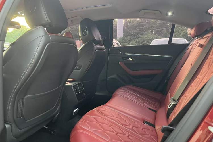 Used Peugeot 508 2019 508L 400THP PureTech Passion Edition China VI standard
