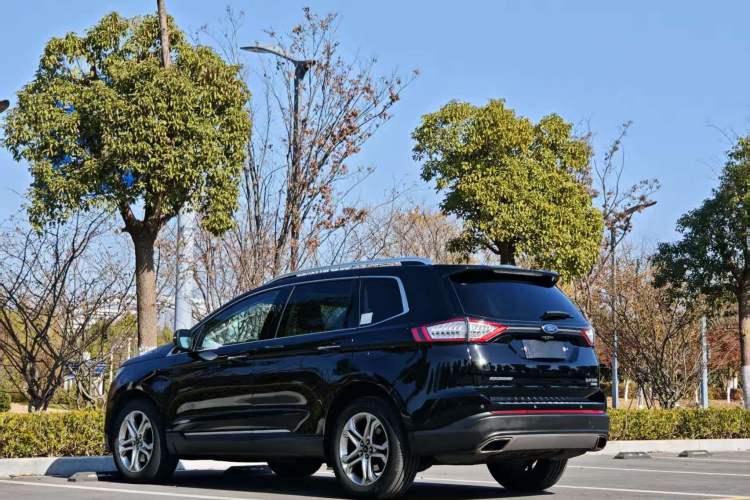 Used Ford Edge 2018 EcoBoost 245 Two-Wheel-Drive Titanium 7-Seater China V Standard
