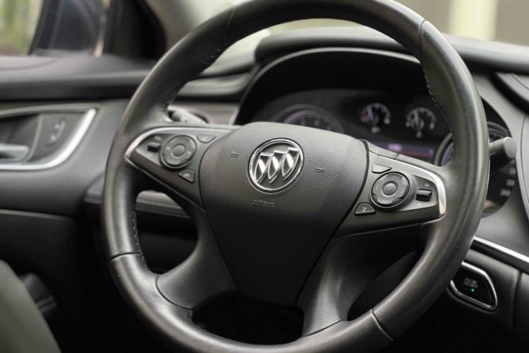 Used Buick LaCrosse 2019 28T Luxury Model
