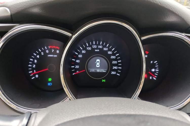 Used Kia K5 2015 2.0L Automatic GL
