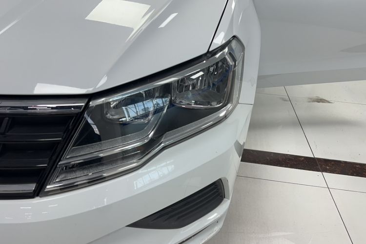Used Volkswagen Jetta 2019 Dream Edition 1.4L Manual Fashion Version