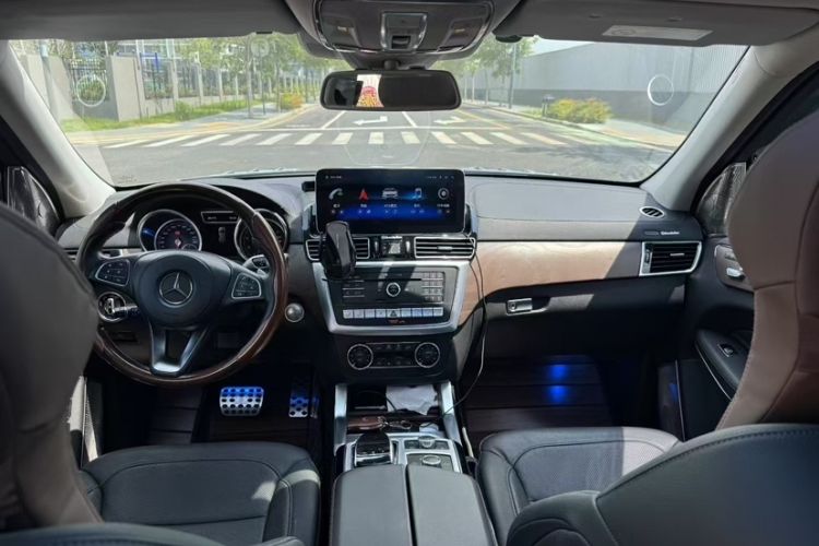 Used Mercedes-Benz GLS 2017 GLS 500 4MATIC
