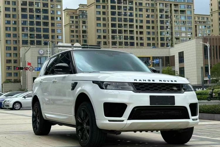 Used Land Rover Range Rover Sport 2021 3.0 L6 YAO Black Edition
