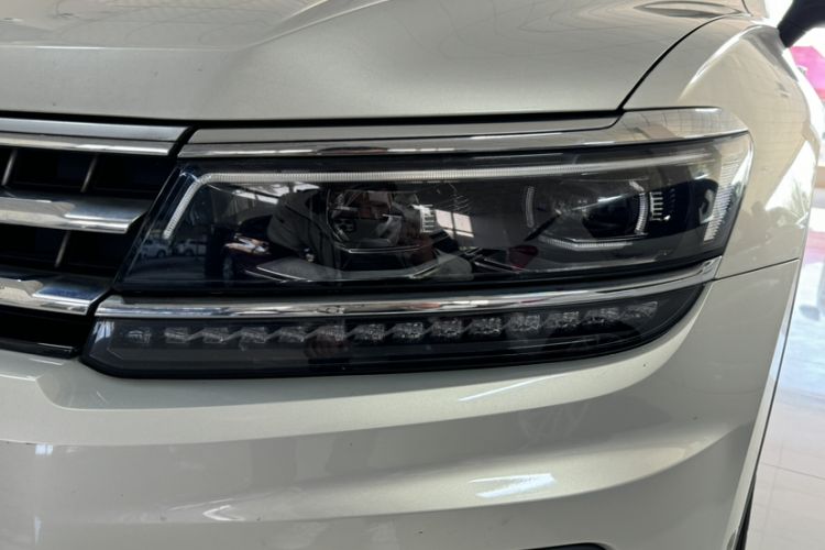 Used Volkswagen Tiguan L 2017 330TSI Automatic Two-Wheel Drive Flagship Edition
