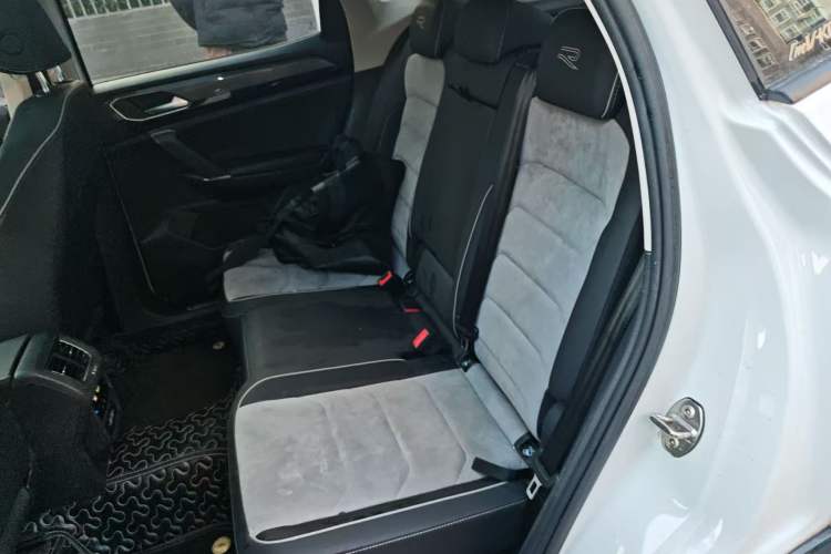 Used Volkswagen Tayron X 2020 330TSI Two-Wheel Drive Luxury Smart Connectivity Version