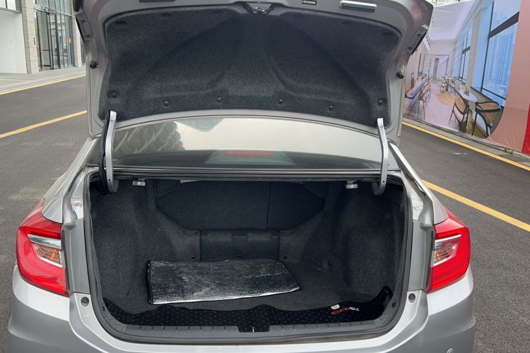 Used Honda Crider 2016 1.8L CVT Luxury Edition
