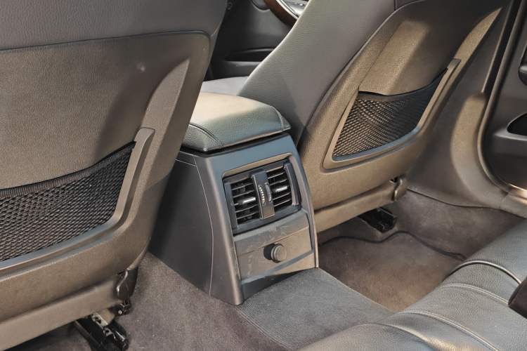 Used BMW 3 Series 2015 320Li Luxury Design Package Premium Edition