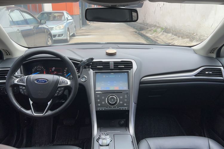 Used Ford Mondeo 2017 EcoBoost 200 Stylish Model
