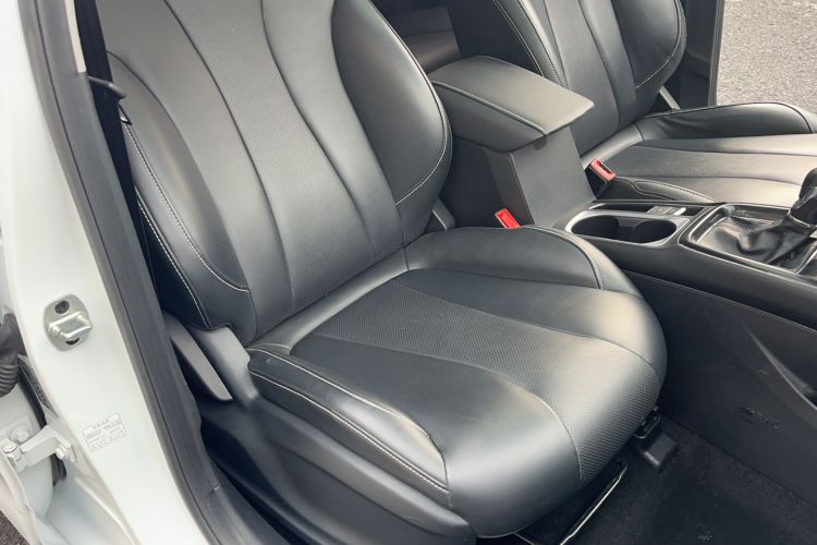 Used Roewe i5 2020 1.5L Automatic 4G Connect Luxury Flagship Edition