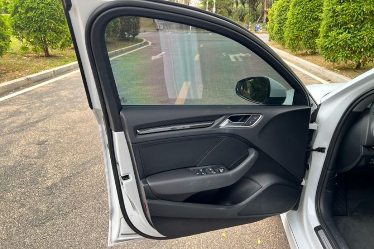 Used Audi A3 2020 Limousine 35 TFSI Fashion Edition China VI Emission Standard