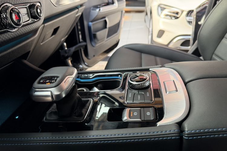 Used  BJ40 2024 2.0T Urban Hunter Honor Edition
