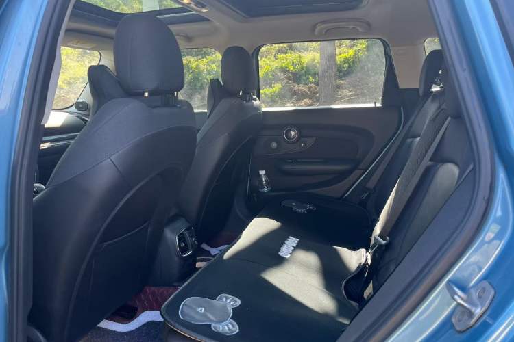 Used  Clubman 2016 Updated 1.5T COOPER Geek Edition
