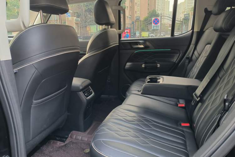 Used Tank 300 2023 Off-Road Edition 2.0T Challenger
