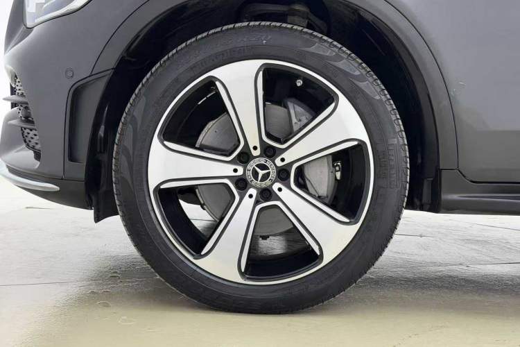 Used Mercedes-Benz GLC 2022 Refreshed GLC 300 L 4MATIC Dynamic Edition Prestige Version
