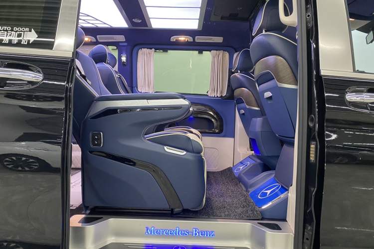 Used Mercedes-Benz Vito 2021 2.0T Business Version 7 Seats