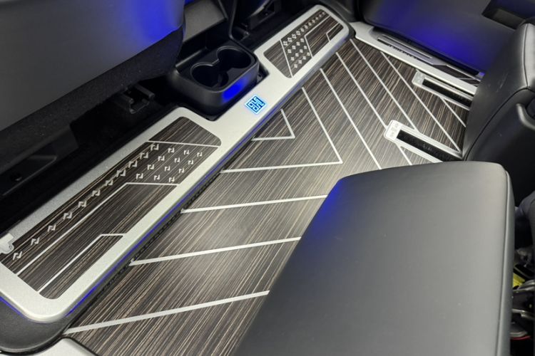 Used Toyota Granvia 2024 2.5L Hybrid Prestige PLUS Edition
