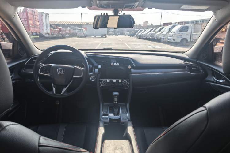 Used Honda Civic 2016 220TURBO CVT Luxury Edition
