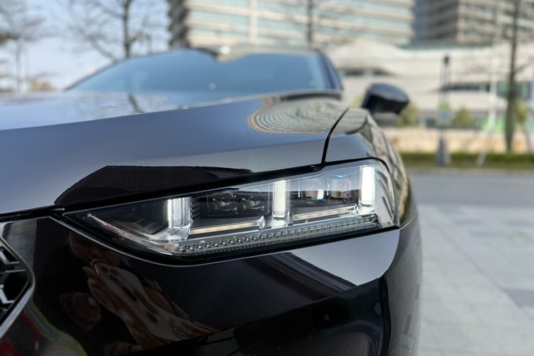 Used Wey VV7 2019 Upgraded Model 2.0T Ultra-Luxury Version China VI Standard