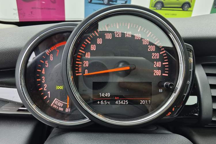 Used  MINI 2018 1.5T COOPER Classic Edition
