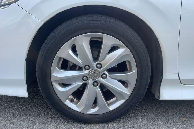 Used Honda Jade 2017 1.8L automatic Comfort version 5 seats