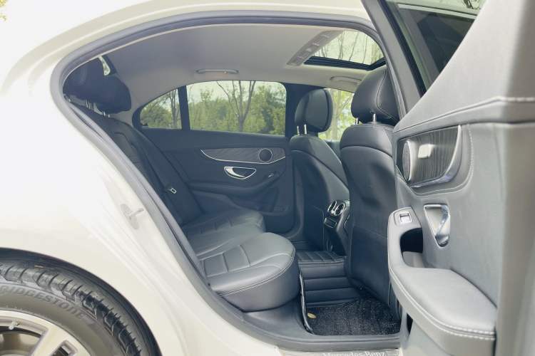 Used Mercedes-Benz C-Class 2020 Restyled C 200 L Fashion Edition Sport Version
