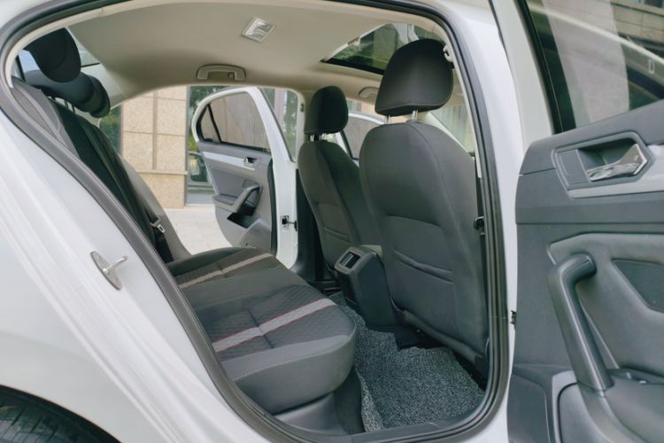 Used Volkswagen Lamando 2019 230TSI DSG Vision Edition China VI Standard