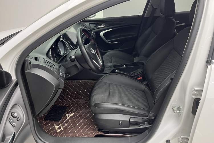 Used Buick Regal 2015 1.6T Leading Technology Model
