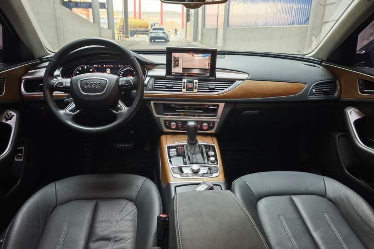 Used Audi A6L 2018 30th Anniversary Edition 30 FSI Style Model
