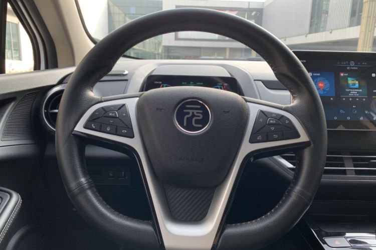 Used BYD Yuan New Energy 2019 EV535 Smart Connect Trendsetting Model
