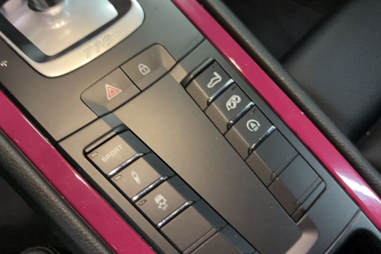 Used Porsche 718 2020 Cayman 2.0T
