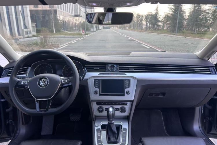 Used Volkswagen Variant 2016 280TSI Two-Wheel-Drive Comfort Edition