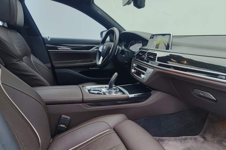 Used BMW 7 Series 2018 730Li Luxury Edition M Sport Package
