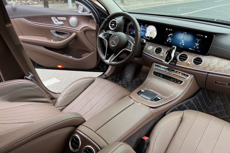 Used Mercedes-Benz E-Class 2023 Updated E 300 L Fashion Edition