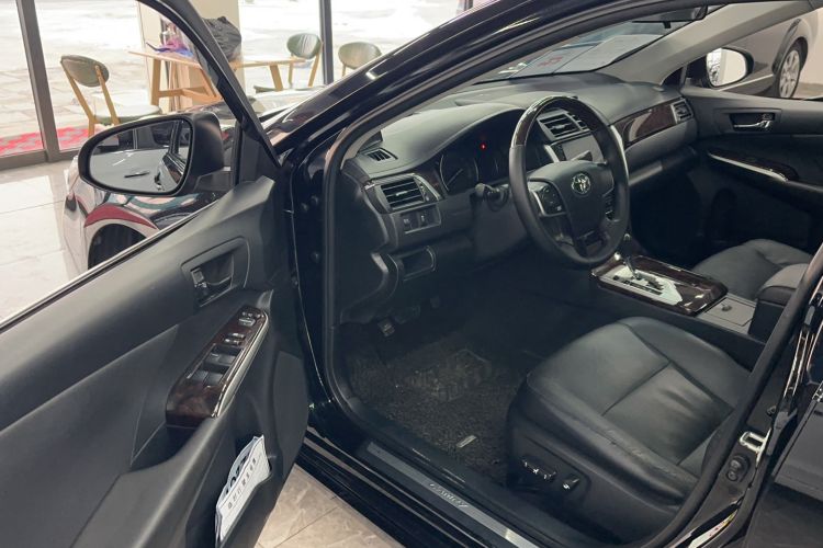 Used Toyota Camry 2015 2.0G Premier Edition