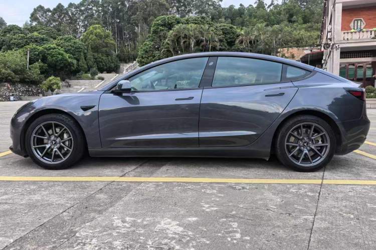 Used Tesla Model 3 2021 Standard Range Rear-Drive Upgraded Version
