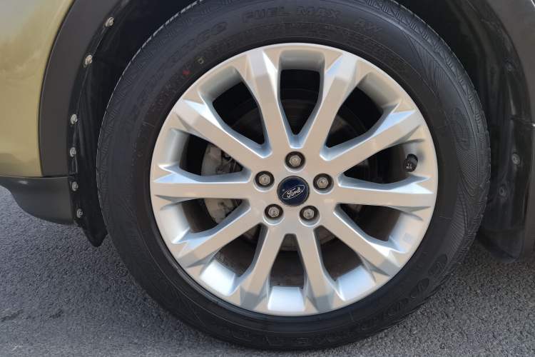 Used Ford Kuga 2015 1.5L GTDi Two-Wheel Drive Fashion Edition
