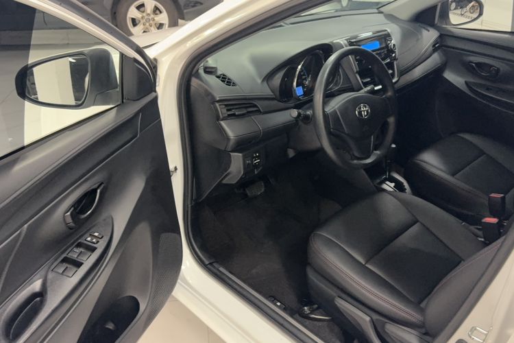 Used Toyota YARiS L 2019 1.5E CVT Dynamic Edition China VI compliant
