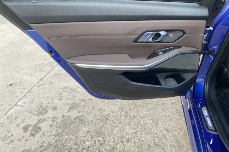 Used BMW 3 Series 2020 Facelifted 325Li M Sport Night Edition Package
