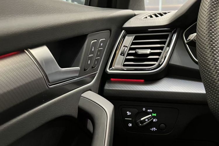 Used Audi Q5L Sportback 2022 40 TFSI Luxury Model