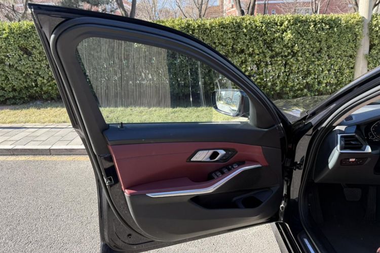 Used BMW 3 Series 2022 325i M Sport Package
