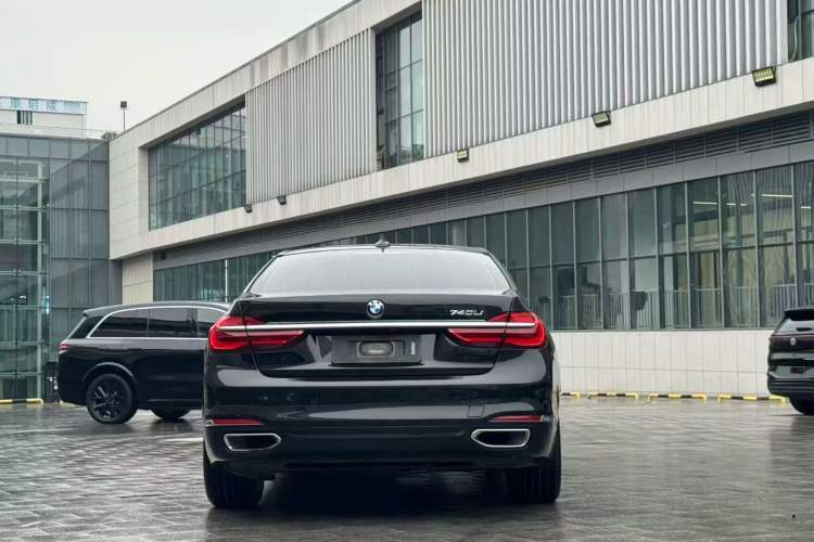 Used BMW 7 Series 2016 740Li Luxury Edition