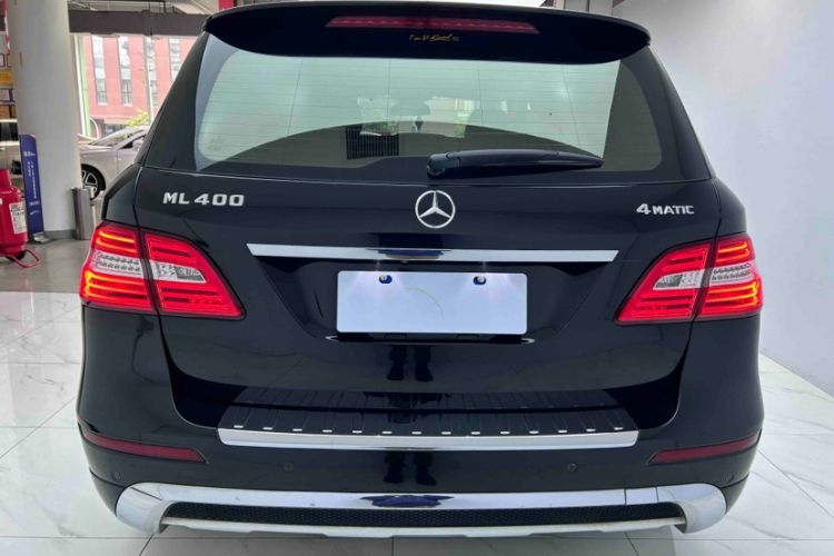 Used Mercedes-Benz M-Class 2014 ML 400 4MATIC Dynamic Model
