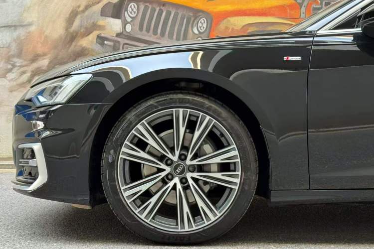 Used Audi A6L 2023 40 TFSI Luxury Dynamic Model
