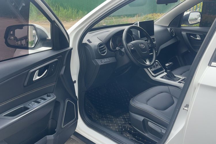 Used Bestune X40 2019 1.6L Automatic Luxury Edition China VI
