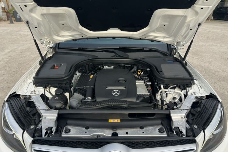 Used Mercedes-Benz GLC 2019 Facelift GLC 260 L 4MATIC Luxury Model
