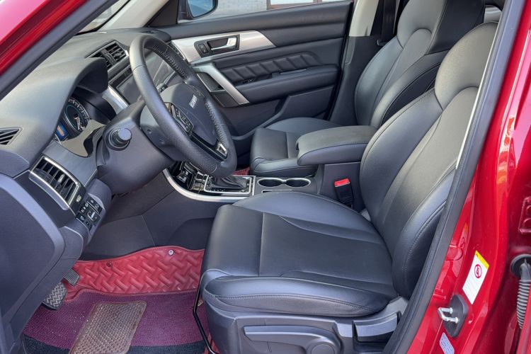 Used Haval H2 2016 Red-Label 1.5T Automatic Two-Wheel Drive Luxury Model
